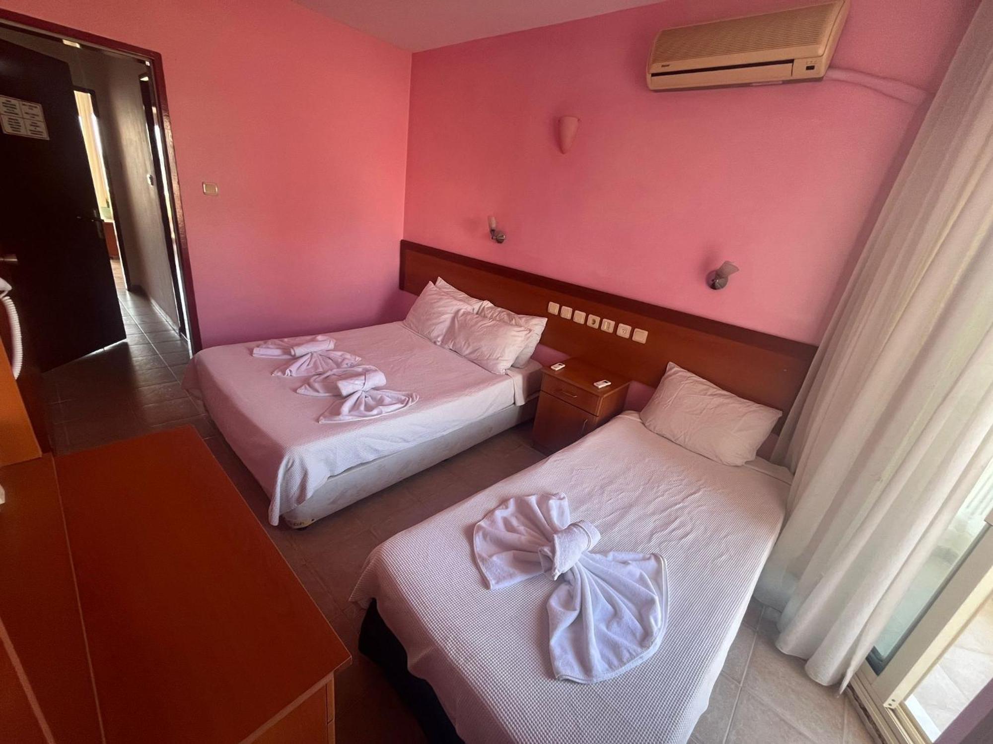 Holiday Apart 50 Meters To Beach, Sea View Apartments Didim Esterno foto